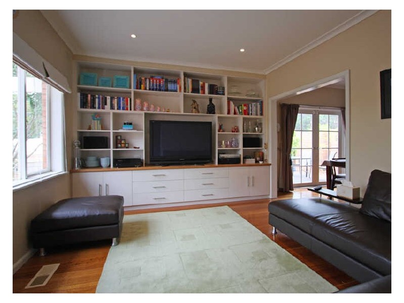 25 Amiet Street, Greensborough VIC 3088