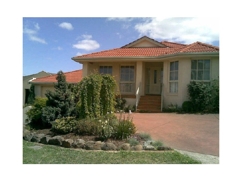 13 Jenna Close, Greensborough VIC 3088