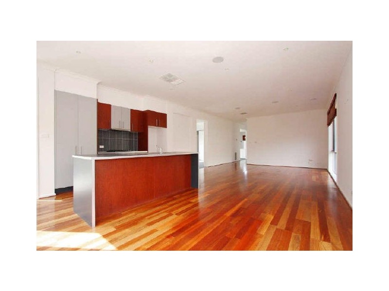 9 Grosvenor Square, Craigieburn VIC 3064