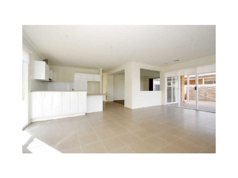 5 Emerdale Place, Craigieburn VIC 3064