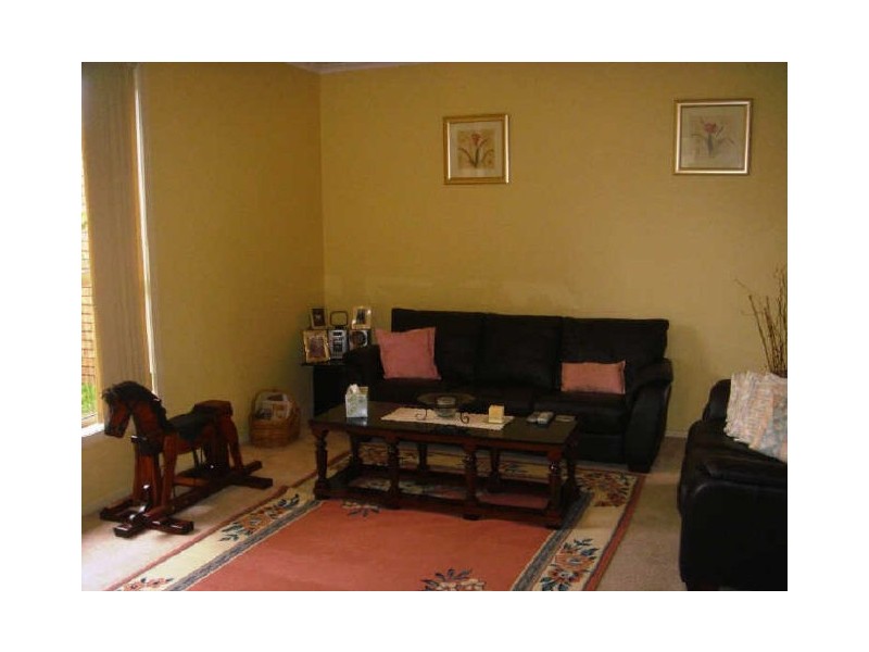 3/35 Matthews Avenue, Essendon VIC 3040