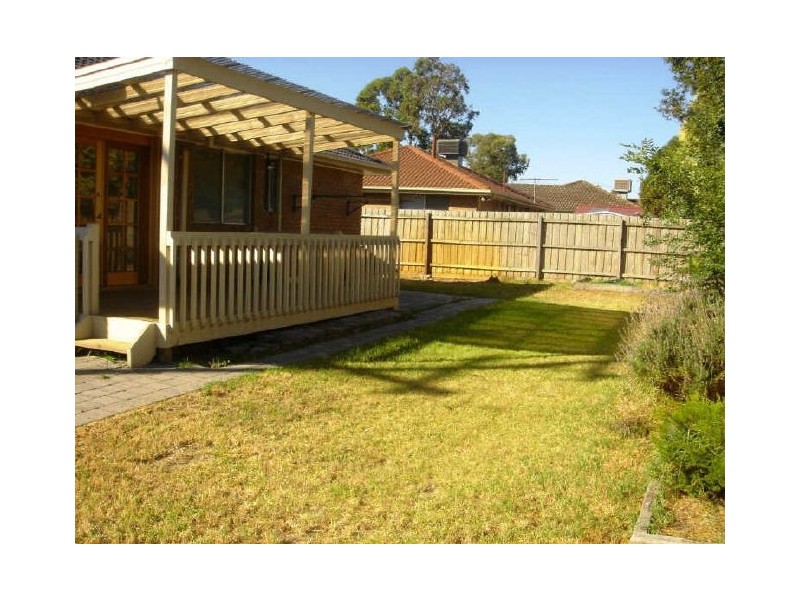 1 McFarlane Crescent, Epping VIC 3076