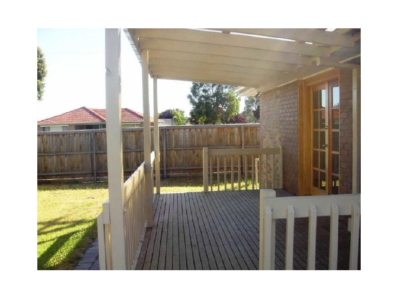 1 McFarlane Crescent, Epping VIC 3076