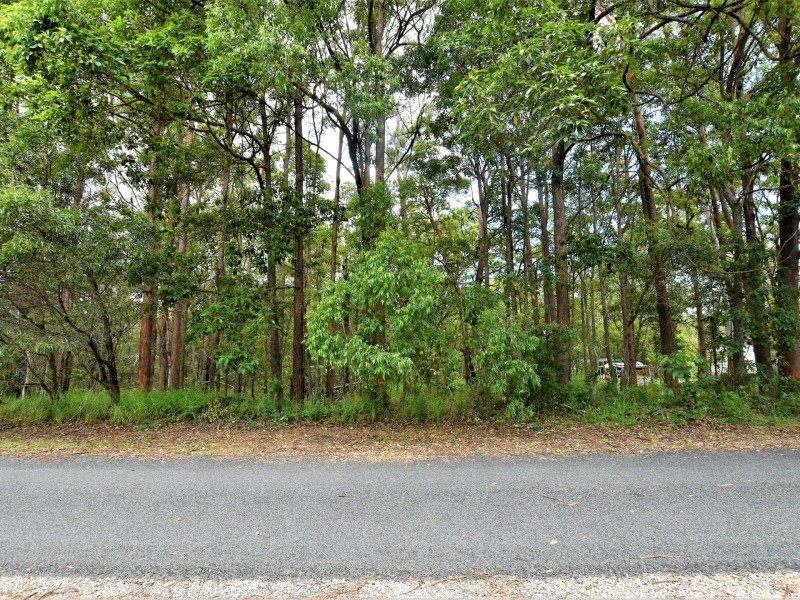 64-68 Taylor St, Russell Island QLD 4184