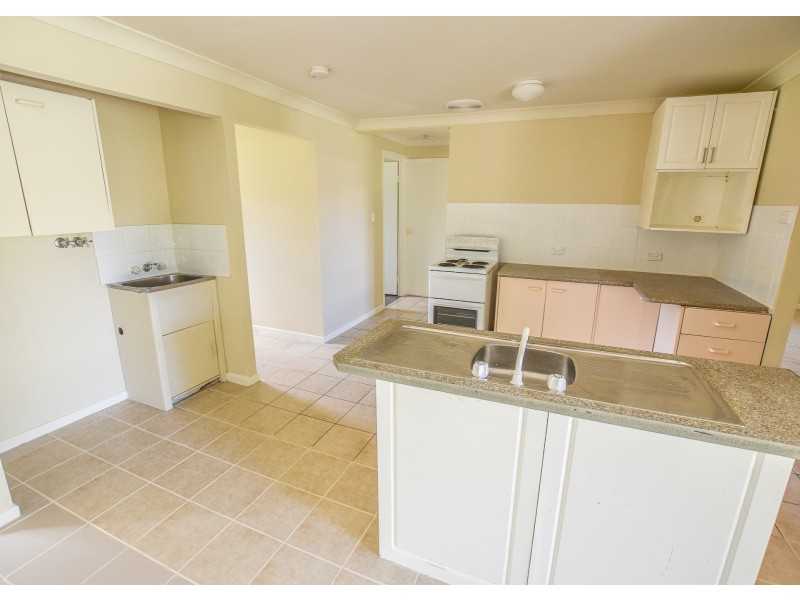 9 Bimbad Crescent, Russell Island QLD 4184