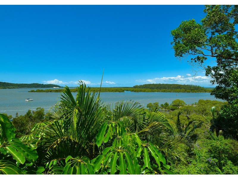 104 Crescent Dve, Russell Island QLD 4184