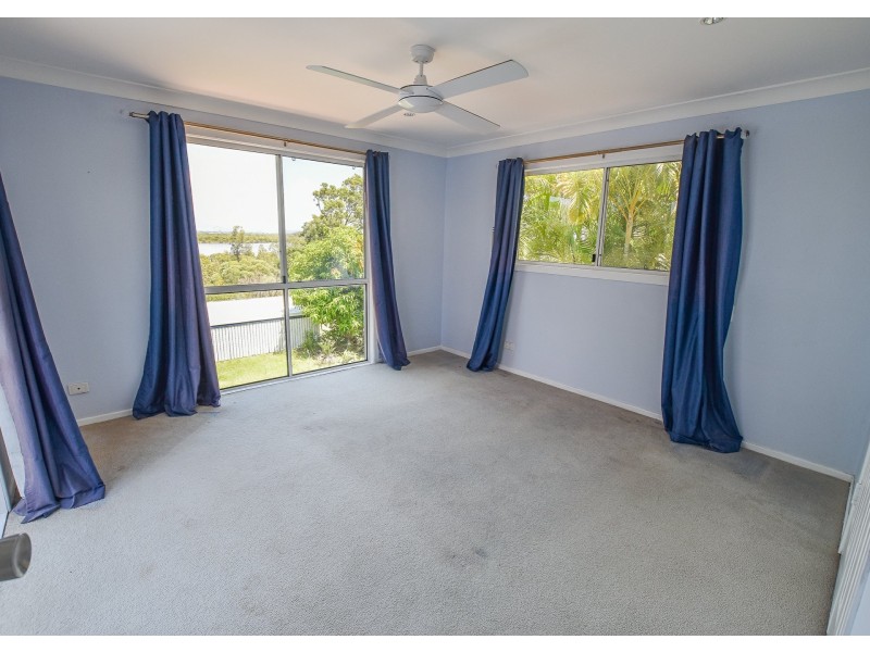 104 Crescent Dve, Russell Island QLD 4184