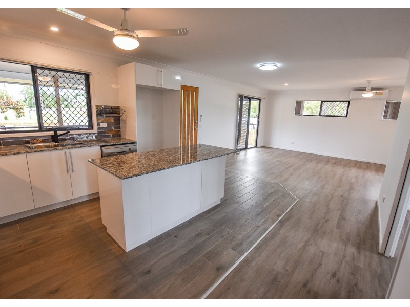 10 Guthrie Street, Russell Island QLD 4184