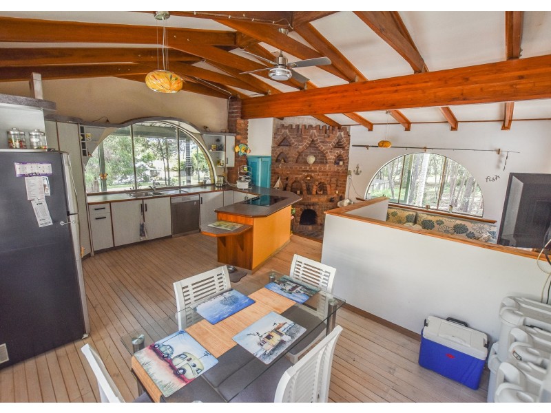 18 Ilumba Street, Russell Island QLD 4184