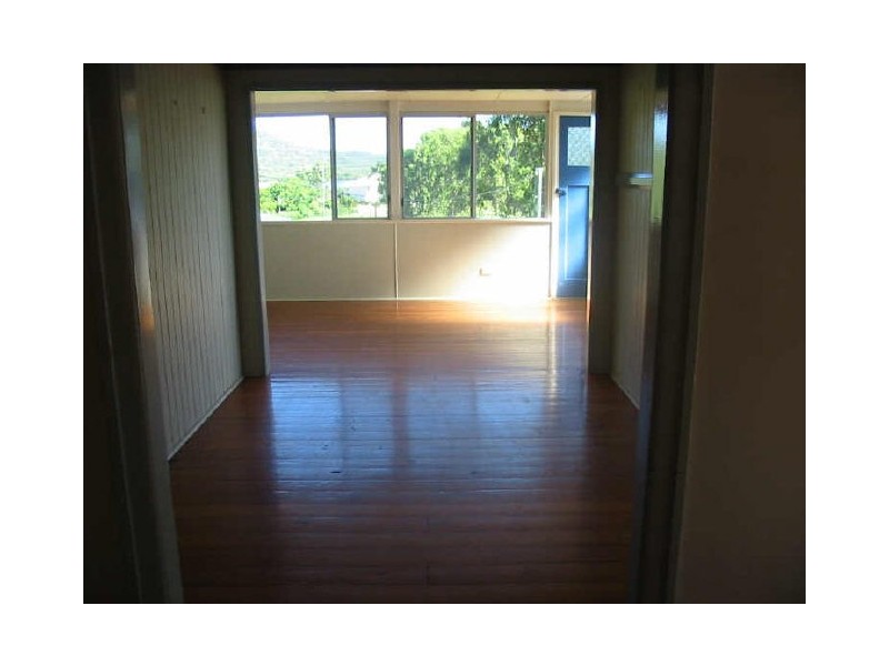 40 Crest Haven, Lamb Island QLD 4184