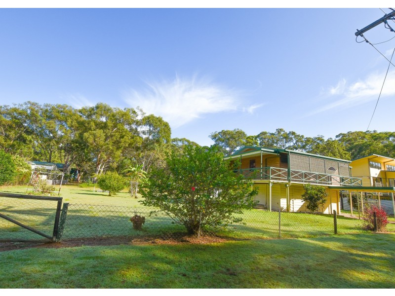 32-34 Darwallah Ave, Russell Island QLD 4184