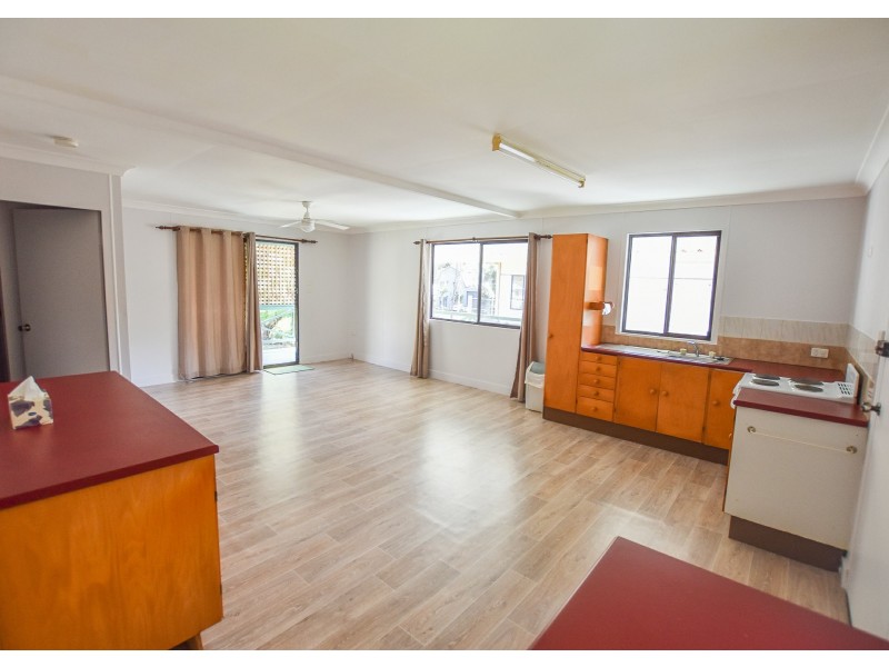 32-34 Darwallah Ave, Russell Island QLD 4184