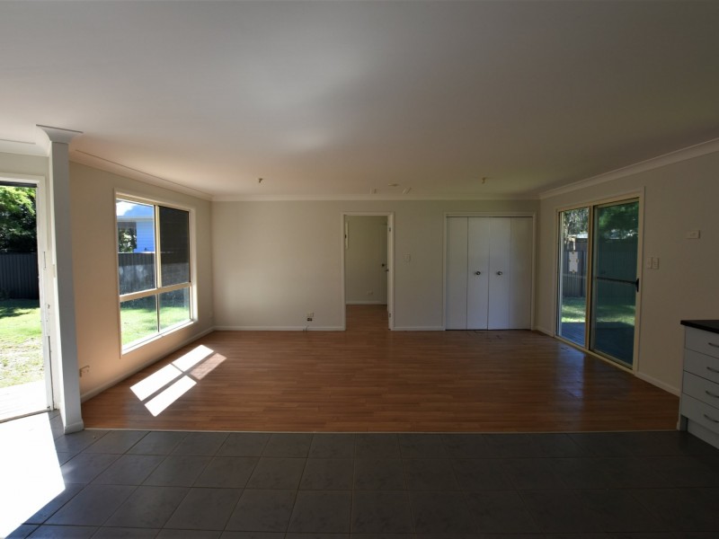 36 Kirribin Street, Russell Island QLD 4184