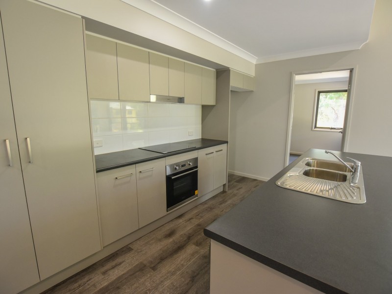 1 Tails Street, Russell Island QLD 4184