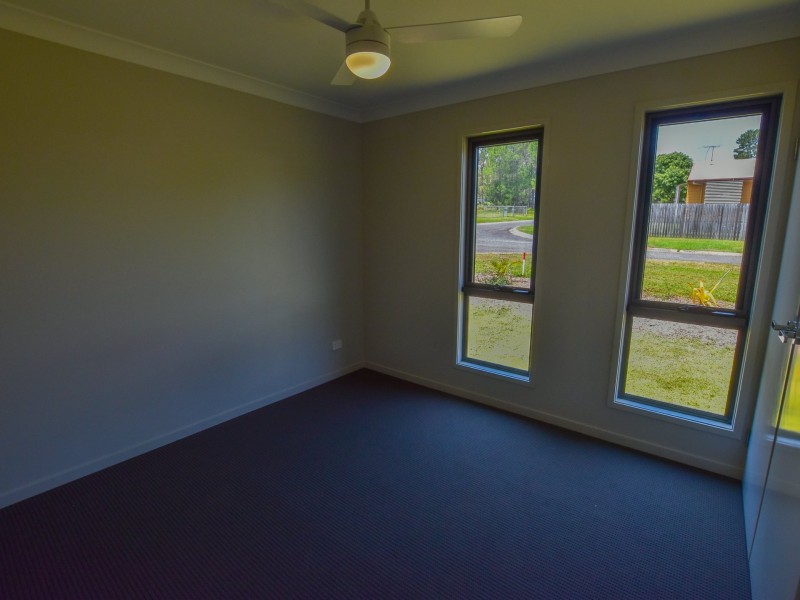 1 Tails Street, Russell Island QLD 4184