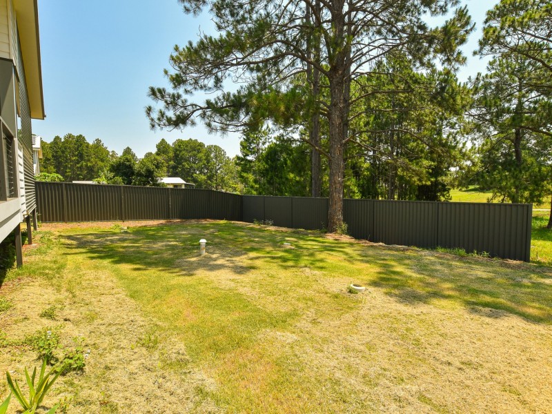 1 Tails Street, Russell Island QLD 4184