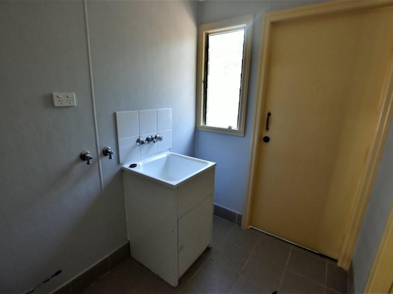 6 Glenfield Road, Russell Island QLD 4184