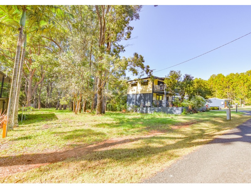 Russell Island QLD 4184