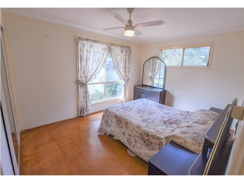 12 Barcelona Tce, Russell Island QLD 4184