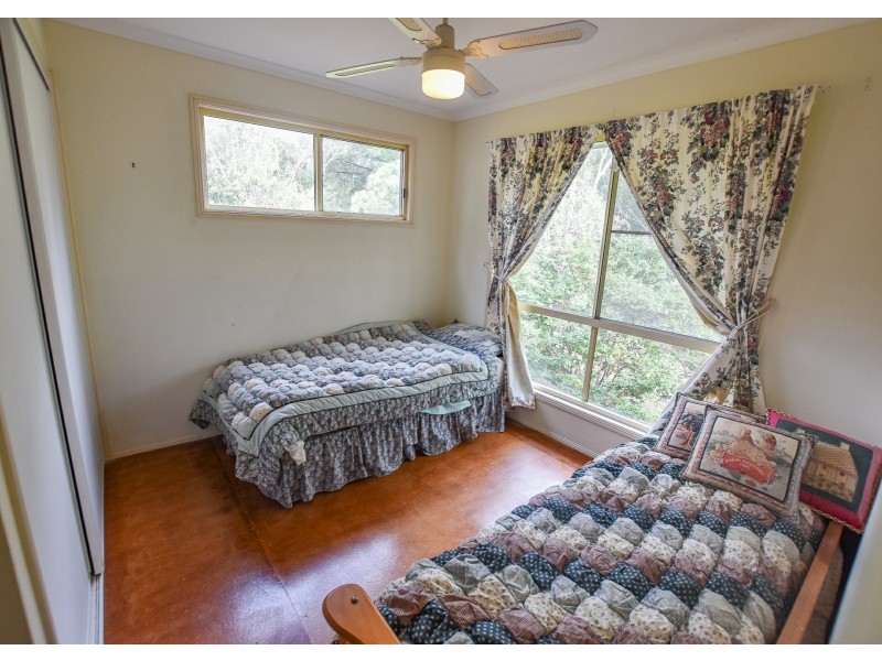 12 Barcelona Tce, Russell Island QLD 4184