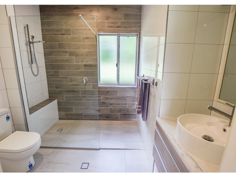 26 Mountain View Cres, Russell Island QLD 4184