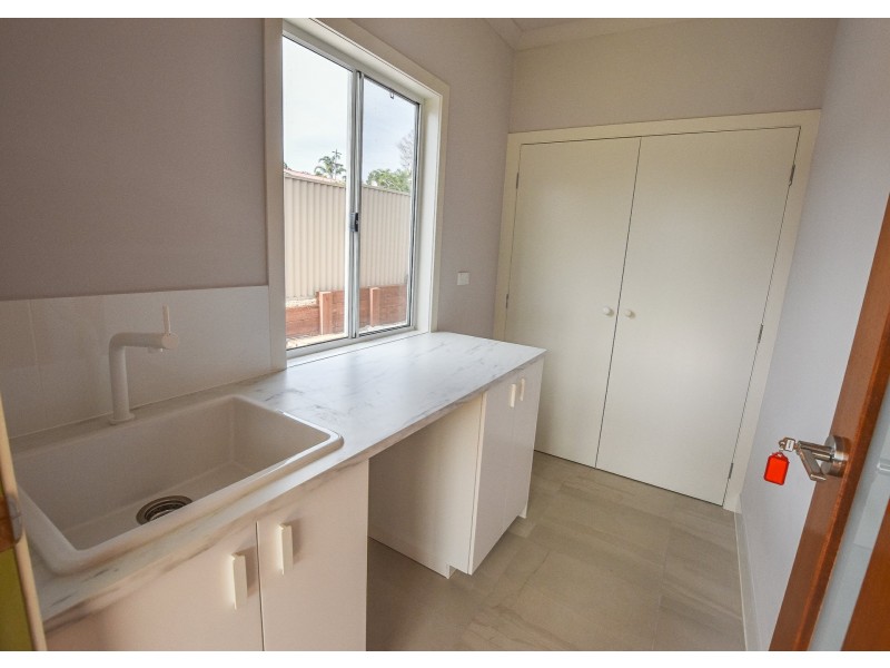 26 Mountain View Cres, Russell Island QLD 4184