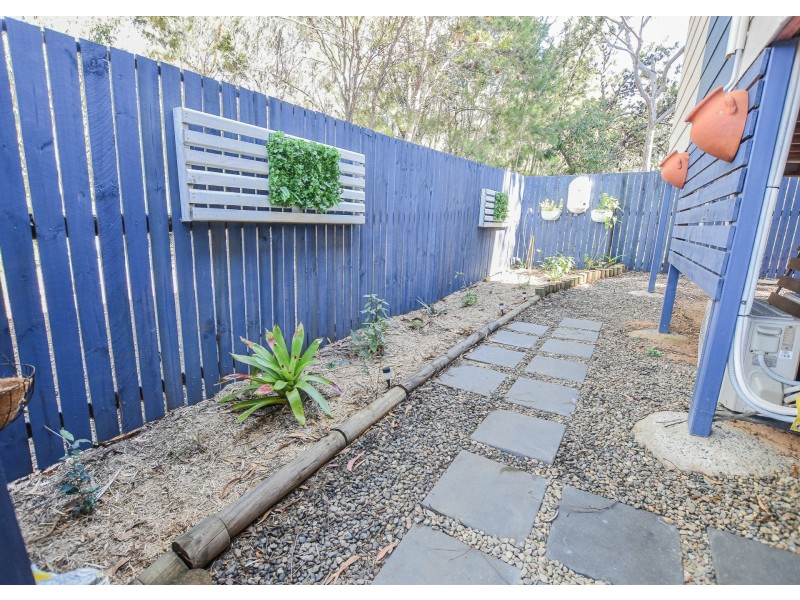 220 Centre Road, Russell Island QLD 4184