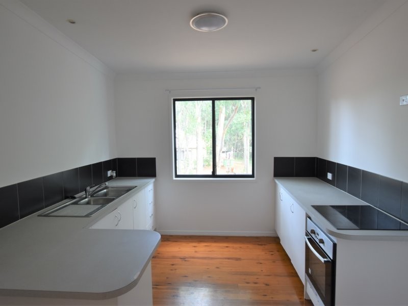 17 Amber Street, Russell Island QLD 4184