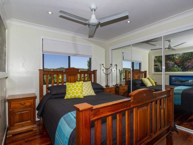 117 Wahine Drive, Russell Island QLD 4184