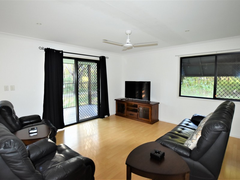 12 Blaxland Street, Russell Island QLD 4184