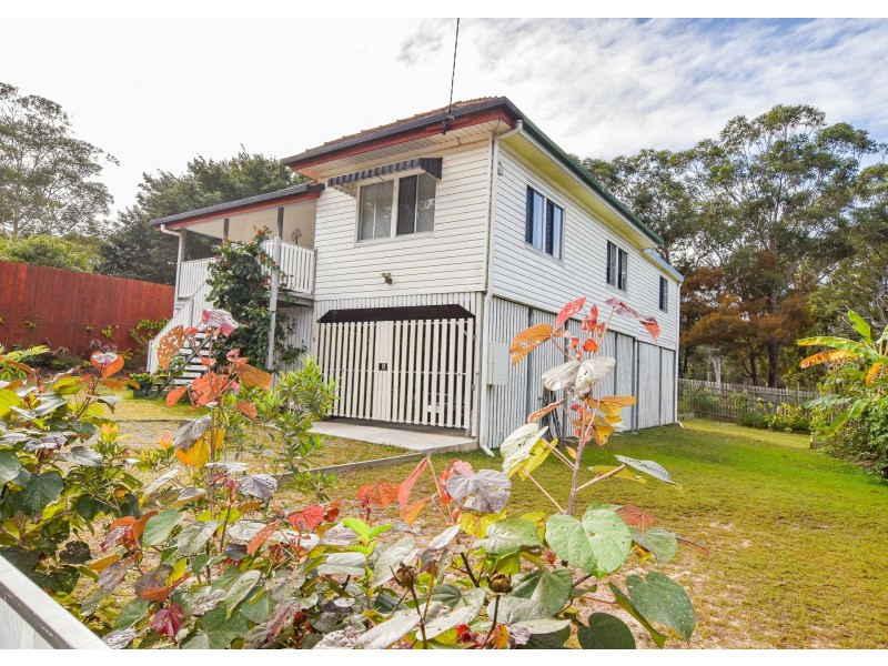 7 Centre Road, Russell Island QLD 4184