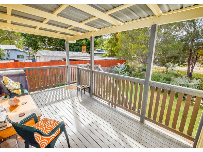 7 Centre Road, Russell Island QLD 4184