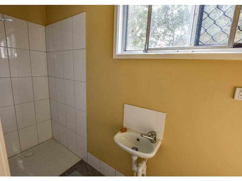 7 Centre Road, Russell Island QLD 4184