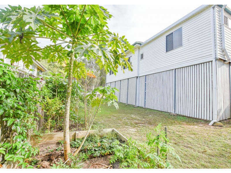 7 Centre Road, Russell Island QLD 4184