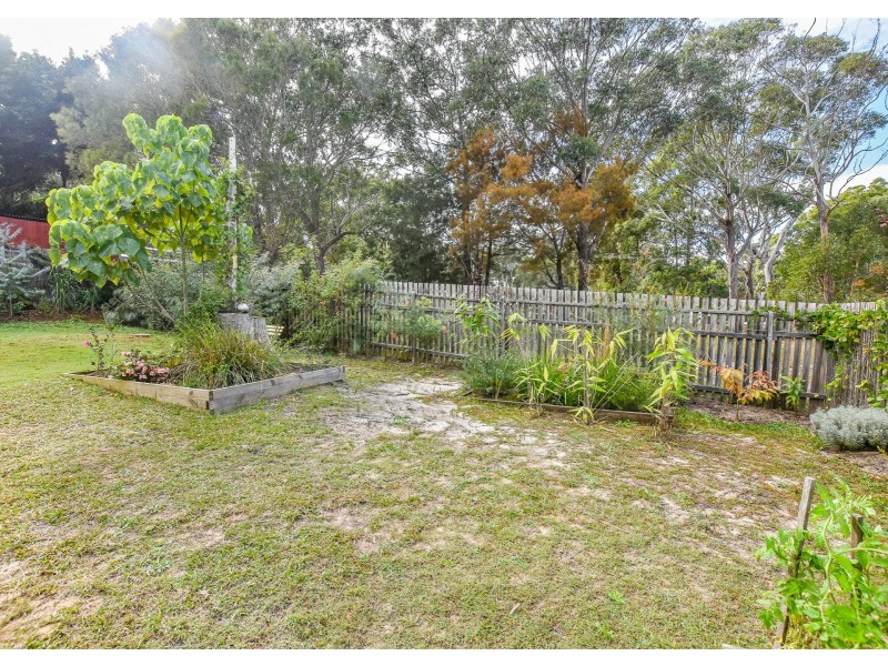 7 Centre Road, Russell Island QLD 4184