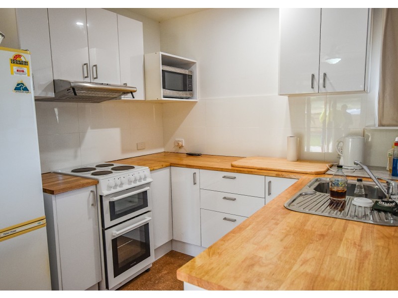 32 Tails St, Russell Island QLD 4184