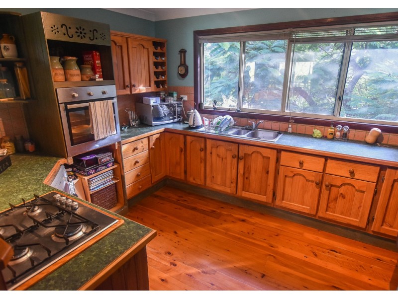 6 Aquamarine Avenue, Russell Island QLD 4184