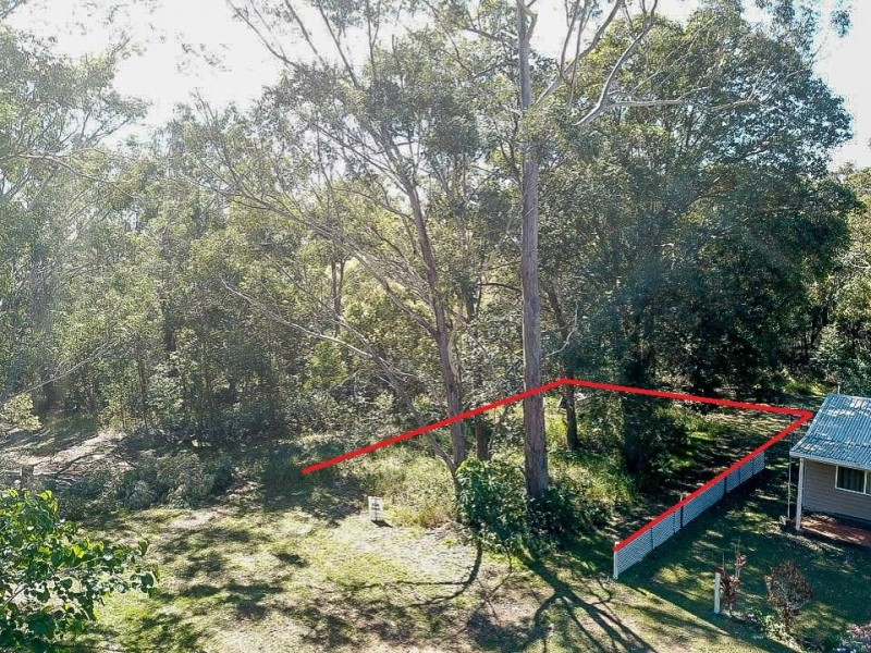 5 Warrie Road, Russell Island QLD 4184