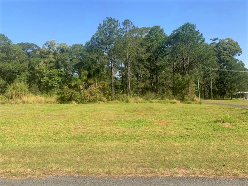 88 Laurel Street, Russell Island QLD 4184