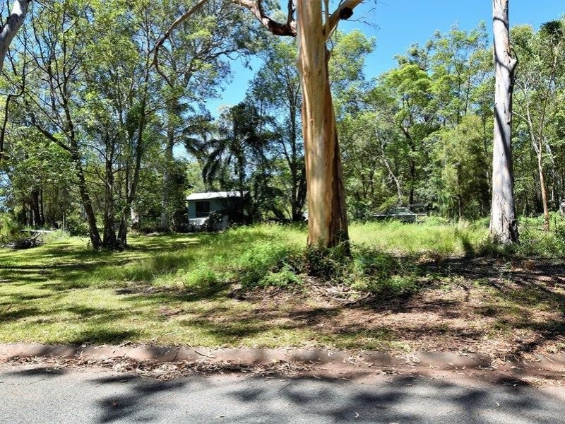 62 Shore Street, Russell Island QLD 4184