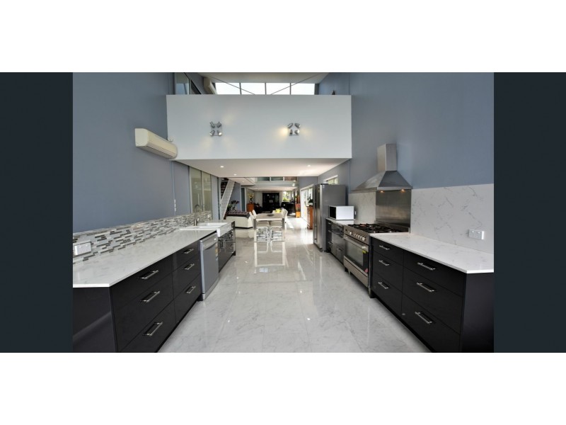 56 Canaipa Point Dve, Russell Island QLD 4184