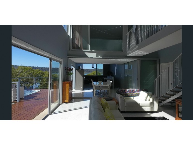 56 Canaipa Point Dve, Russell Island QLD 4184