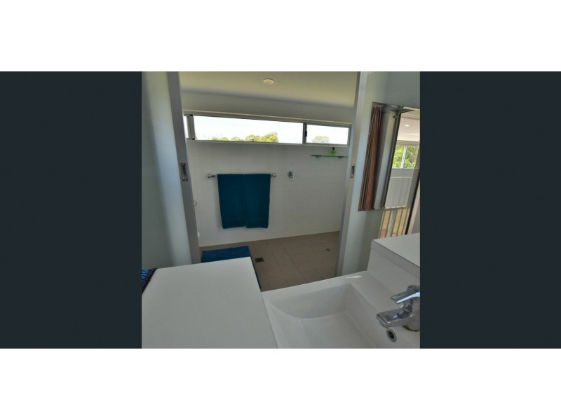 56 Canaipa Point Dve, Russell Island QLD 4184