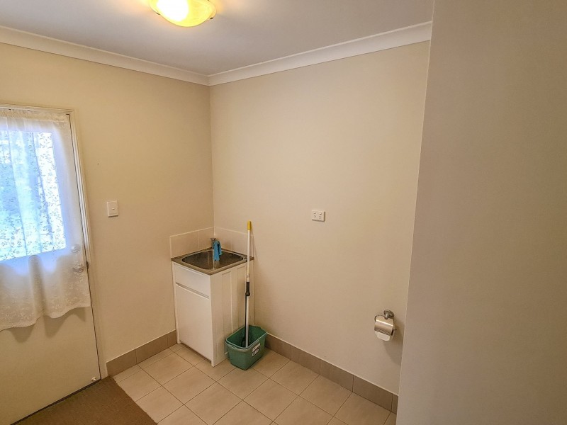 11 Doverton St, Russell Island QLD 4184