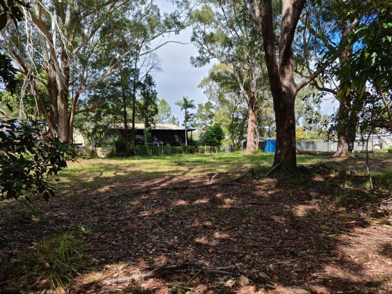 10-12 Canna Street, Russell Island QLD 4184