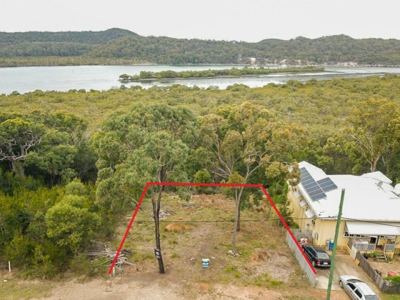 6 Leichhardt Terrace, Russell Island QLD 4184