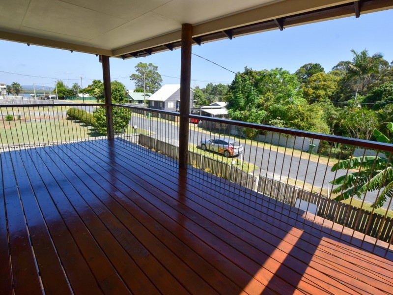 4 Panorama Ave, Russell Island QLD 4184
