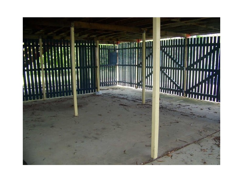19 Dalpura Street, Macleay Island QLD 4184