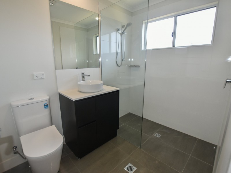 4 Vista Street, Russell Island QLD 4184