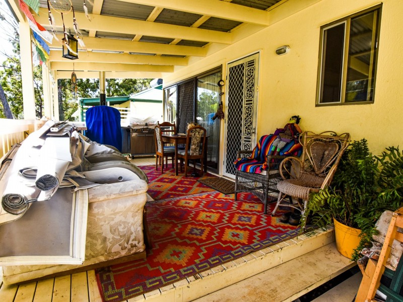1 Crystal Street, Russell Island QLD 4184